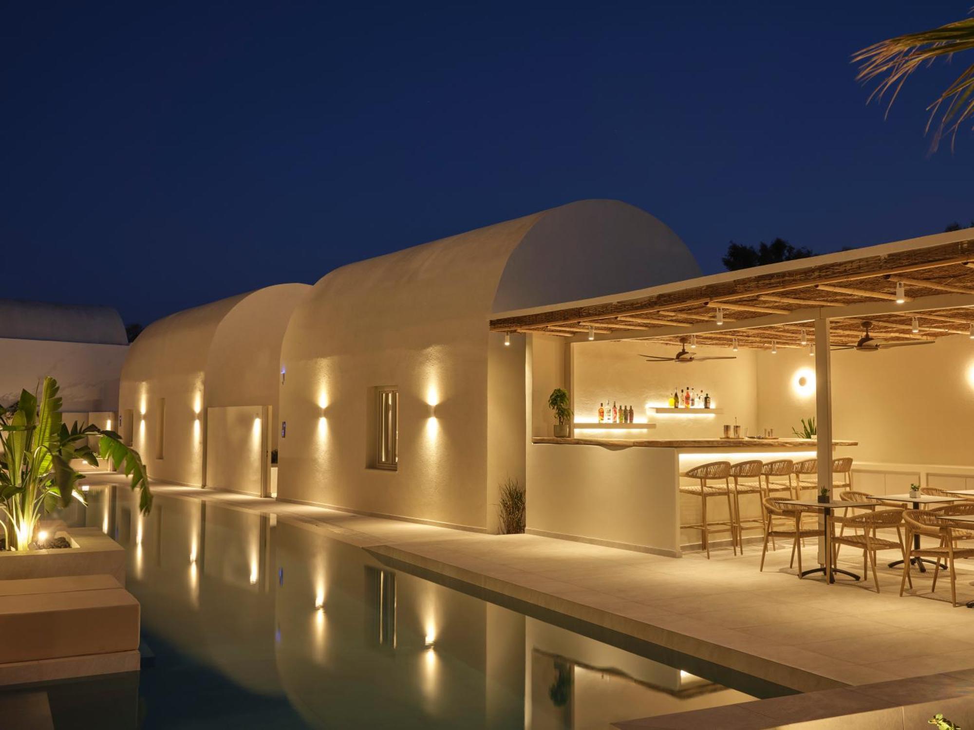 Heyday Luxury Suites Perissa  Exterior photo